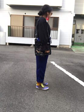 「おおぶりピアス」｜「アイテム（スニーカー）」を使った、ミポコさん（レディース・157cm）の冬コーディネート