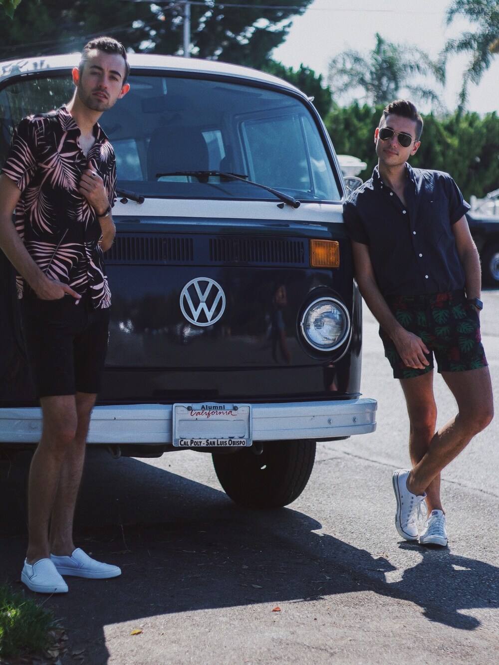 「summer、summerstyle、VINTAGE、blogger、fashion blogger、menswear、summer outfit」｜「rag & boneのRag & bone Button-Down Collar Striped Cotton Shirt（シャツ/ブラウス、ブルー系）」を使った、Alex & Mikeさん（メンズ・180cm）の夏コーディネートの1枚目の写真