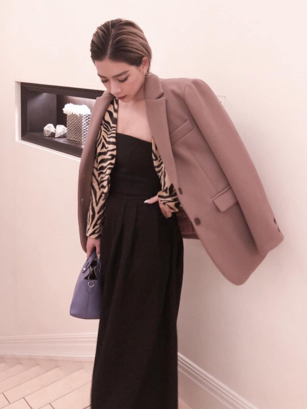 「partylook、結婚式、winter wearing、ドレスアップ、ロンパース、ドレス」｜「acymのアイテム（ジャケット/アウター、ピンク系）」を使った、suzukanoseさん（レディース・163cm）の冬コーディネートの1枚目の写真