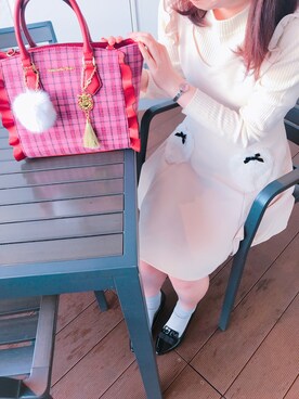 サマンサベガららぽーと海老名さんのコーディネート