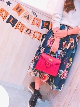 サマンサベガららぽーと海老名さんのコーディネート