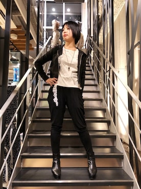 「ADDICT NOIR（アディクトノアー）のアイテム（その他アウター）」を使った、なべさん（レディース・161cm）の冬コーディネート