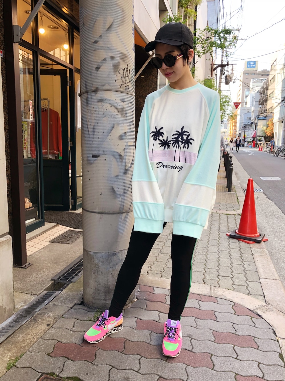 FENTY PUMA by Rihannaのスウェットを使った人気ファッション
