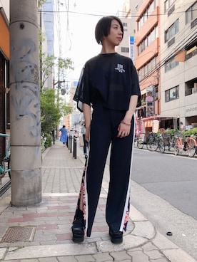 「アイテム（ブレスレット、ピンク系）」を使った、なべさん（レディース・161cm）の春コーディネート