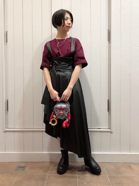 「ROYAL FLASH（ロイヤルフラッシュ）のアイテム（バッグ）」を使った、なべさん（レディース・161cm）の秋コーディネート