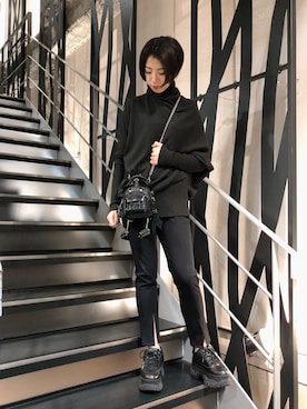 「ROYAL FLASH（ロイヤルフラッシュ）のアイテム（バッグ）」を使った、なべさん（レディース・161cm）の秋コーディネート