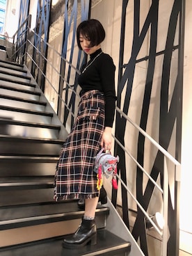 「ROYAL FLASH（ロイヤルフラッシュ）のアイテム（バッグ）」を使った、なべさん（レディース・161cm）の冬コーディネート