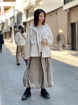 「アイテム（ミリタリージャケット、ホワイト系）」を使った、なべさん（レディース・161cm）の冬コーディネート