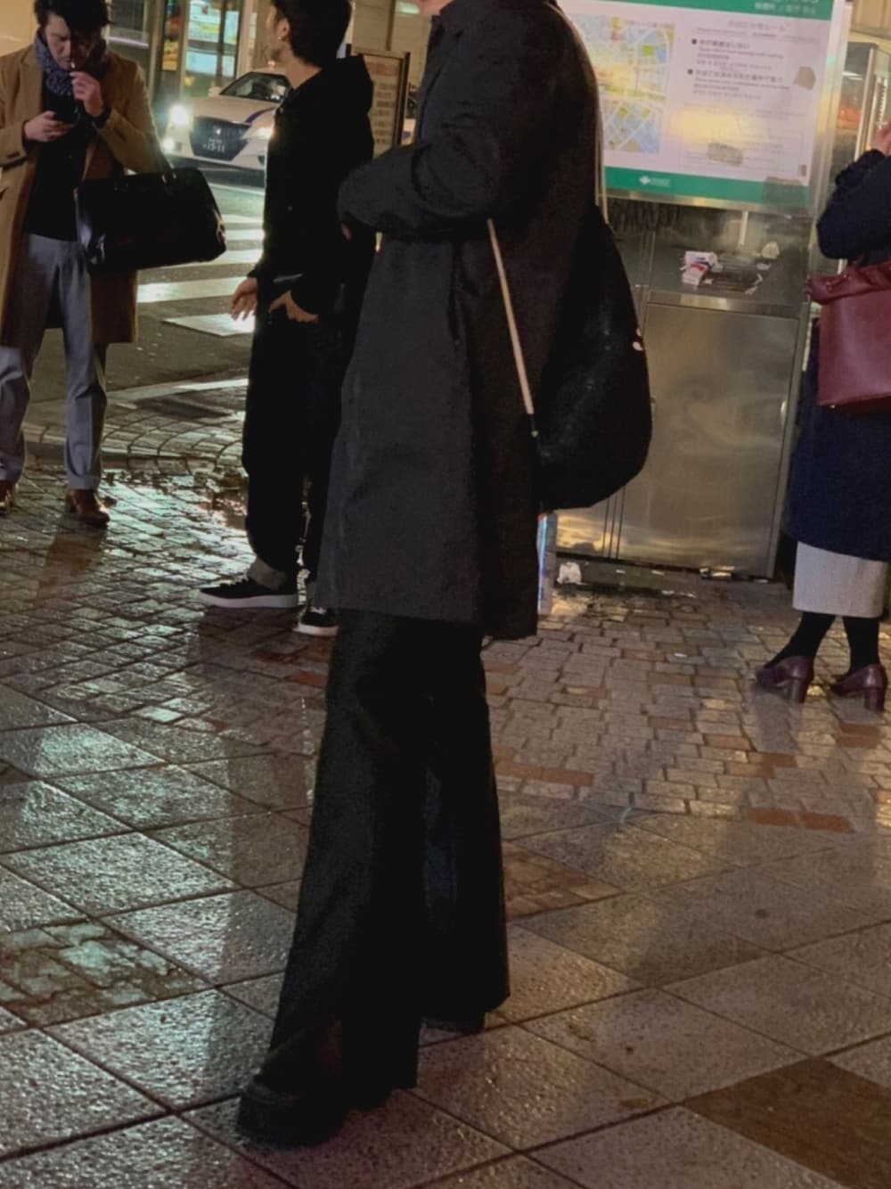 「UNIF、ys、yohjiyamamoto、LAD MUSICIAN、シンプルコーデ、ヒールブーツ、厚底、ootd、古着、ナップザック」｜「Y'sのアイテム（バッグ、ブラック系）」を使った、ピヨ助さん（メンズ・162cm）の春コーディネートの1枚目の写真