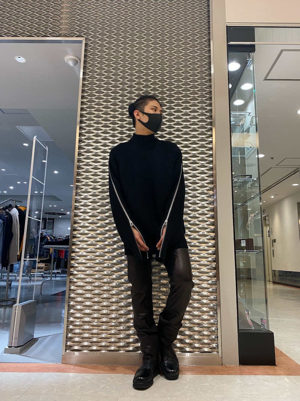 JOHN LAWRENCE SULLIVAN（ジョンローレンスサリバン）の「ZIPPED KNIT