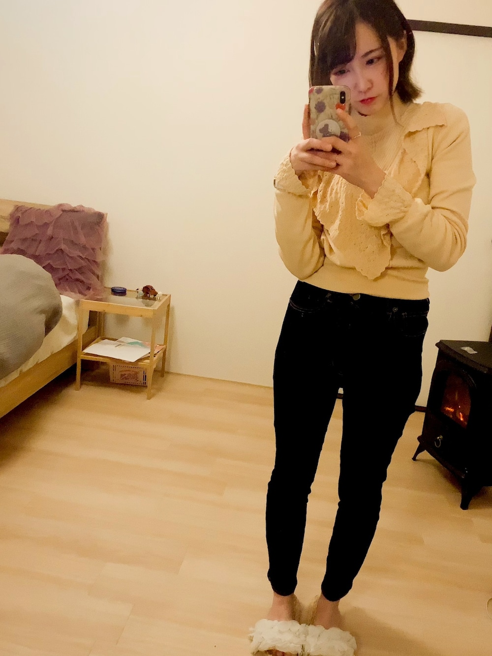 「ZARA、シンプル、デニムコーデ、お洒落さんとつながりたい、大人カジュアル、楽チンコーデ、大人女子、低身長、低身長コーデ、ボブ」｜「ZARAのアイテム（シャツ/ブラウス、オレンジ系）」を使った、Harupiisさん（レディース・156cm）の冬コーディネートの1枚目の写真