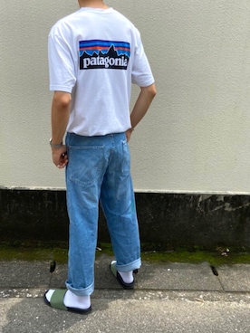 「patagonia（パタゴニア）のpatagonia/パタゴニア Ms P6Logo Organic T-Shirt/メンズP6ロゴ オーガニック Tシャツ                （Tシャツ/カットソー、ホワイト系）」を使った、吹雪さん（メンズ・173cm）の夏コーディネート