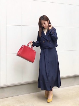 「KOBE LETTUCE（コウベレタス）のアイテム（トレンチコート）」を使った、纐纈敦子さん（レディース・165cm）の冬コーディネート