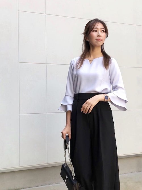 纐纈敦子さんのコーディネート