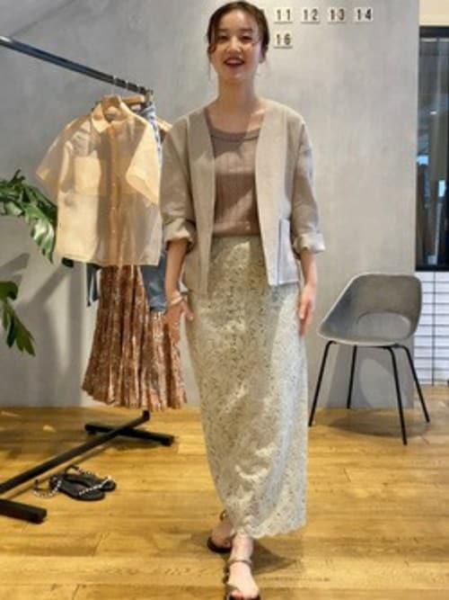 Endo Iena丸の内店 Le Dome Ienaのノーカラージャケットを使ったコーディネート Wear