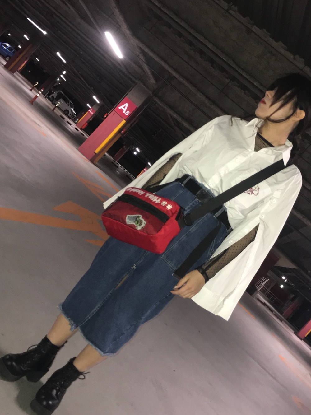 「Chiiiky、never mind the XU、BEEN TRILL、サコッシュ、WEGO、H&M」｜「chiiikyのアイテム（シャツ/ブラウス、ホワイト系）」を使った、えれなさん（レディース・158cm）の冬コーディネートの1枚目の写真