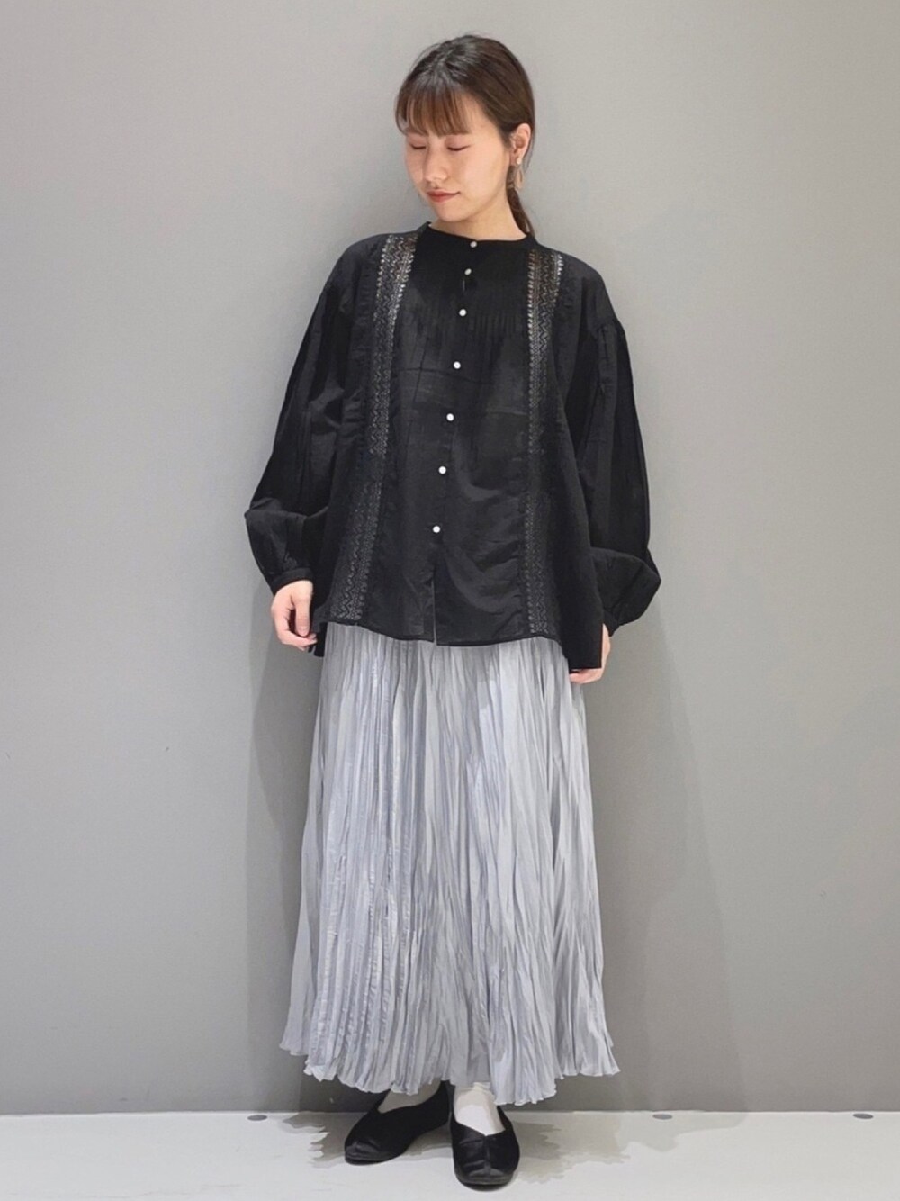 新品未使用✨ハグオーワー　カットワークレースシャツ　ブラック 新品未使用✨ハグオーワー カットワークレースシャツ ブラック 楽天