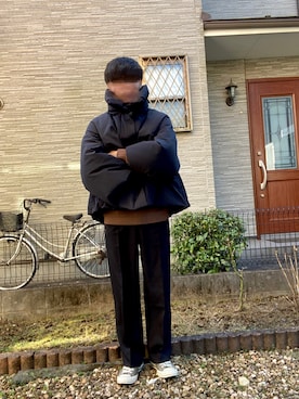 「レディース」｜「アイテム（スラックス）」を使った、くろさん（メンズ・172cm）の冬コーディネート