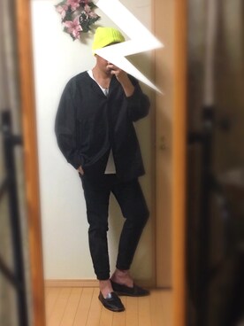 「真っ黒コーデ」｜「アイテム（スリッポン）」を使った、Masato Kurosakiさん（メンズ・174cm）の秋コーディネート