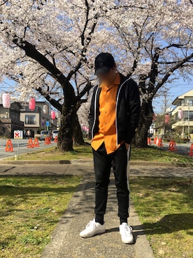 「MB（エムビー）のアイテム（その他アウター）」を使った、Masato Kurosakiさん（メンズ・174cm）の春コーディネート