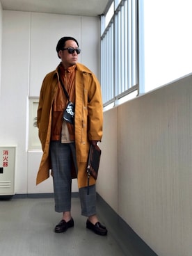 「茶色」｜「アイテム（ステンカラーコート）」を使った、Masato Kurosakiさん（メンズ・174cm）の春コーディネート