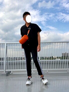 バッグを使った 黒 オレンジ のメンズ人気ファッションコーディネート Wear