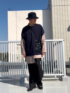 「ビッグシャツ」｜「アイテム（スリッポン）」を使った、Masato Kurosakiさん（メンズ・174cm）の春コーディネート