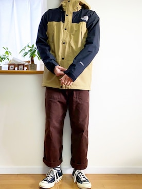「チョコ色に染まれ」｜「アイテム（マウンテンパーカー）」を使った、TAKUさん（メンズ・175cm）の冬コーディネート