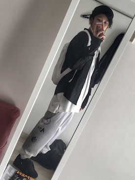 「M.Y.O.B（エム.ワイ.オー.ビー）のアイテム（ハンチング/ベレー帽）」を使った、タイチスズキさん（メンズ・170cm）の春コーディネート