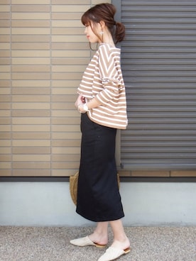 「Daniel Wellington（ダニエルウェリントン）の販売終了 クラシックペティット ボンダイ 32mm（アナログ腕時計）」を使った、miho🅰ニコさん（レディース・165cm）の春コーディネート