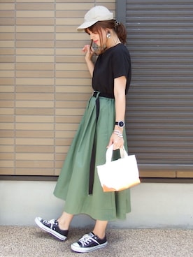 「kiruna（キルナ）のアイテム」を使った、miho🅰ニコさん（レディース・165cm）の夏コーディネート