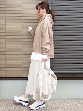 「SEVENDAYS=SUNDAY（セブンデイズサンデイ）のアイテム（ハンドバッグ）」を使った、miho🅰ニコさん（レディース・165cm）の冬コーディネート