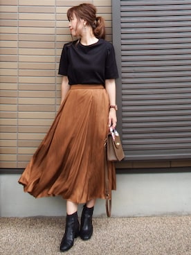 「GRL（グレイル）のアイテム（ピアス（両耳用））」を使った、miho🅰ニコさん（レディース・165cm）の秋コーディネート