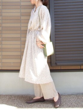 「透かし編みニット」｜miho🅰ニコさん（レディース・165cm）の春コーディネート