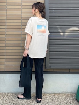 「moment+」｜「アイテム（アクセサリー）」を使った、miho🅰ニコさん（レディース・165cm）の夏コーディネート