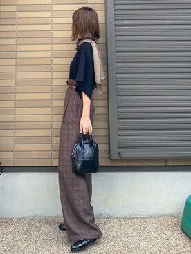 「NOISE MAKER（ノイズメーカー）のアイテム（Tシャツ/カットソー）」を使った、miho🅰ニコさん（レディース・165cm）の秋コーディネート