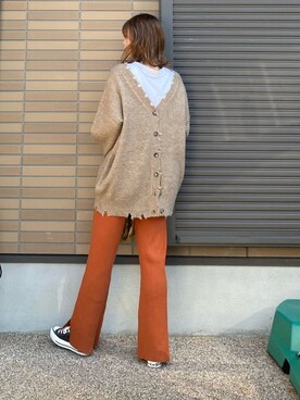 「FREAK'S STORE（フリークスストア）の▽【WEB限定】リブフレアサマーニットパンツ(カラーパンツ)（スラックス）」を使った、miho🅰ニコさん（レディース・165cm）の秋コーディネート