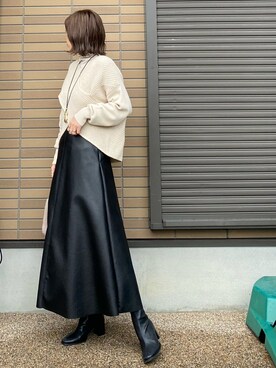 「ISOOK（アイスー）のアイテム（スカート）」を使った、miho🅰ニコさん（レディース・165cm）の冬コーディネート