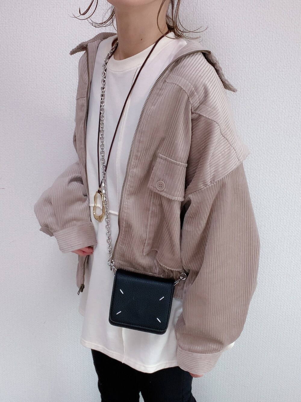 「アダルトおカワたん部、w closet、ダブクロ、春コーデ、ビッグシルエット、オーバーサイズ、ライトアウター、ジャケット、ジャケットスタイル、ゆるコーデ」｜「w closetのBIGジャケット（その他アウター、ベージュ系）」を使った、miho🅰ニコさん（レディース・165cm）の冬コーディネートの1枚目の写真