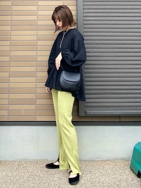 「ぺプラムトップス」｜「アイテム（その他シューズ）」を使った、miho🅰ニコさん（レディース・165cm）の春コーディネート