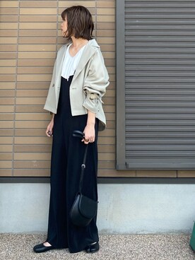 「プリーツ」｜「アイテム（トレンチコート）」を使った、miho🅰ニコさん（レディース・165cm）の春コーディネート
