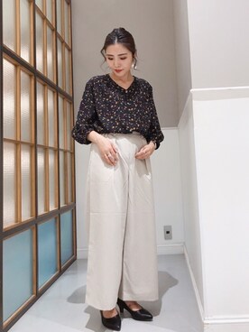「LEPSIM（レプシィム）のイージーワイドパンツ　842875（その他パンツ、ベージュ系）」を使った、chieminさん（レディース・162cm）の夏コーディネート