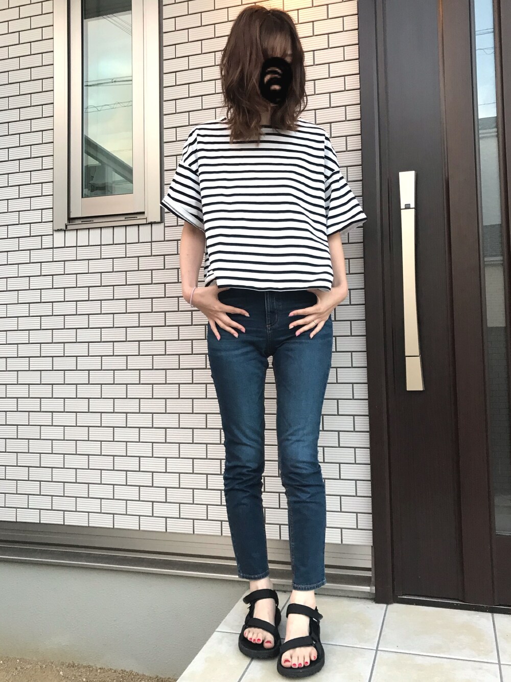 「スポーツサンダル、カジュアルコーデ、プチプラコーデ、しまむら、ラフ、ボーダー」｜「しまむらのアイテム（Tシャツ/カットソー、ホワイト系）」を使った、satomiyuさん（レディース・168cm）の夏コーディネートの1枚目の写真