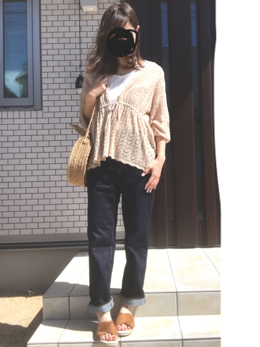 「プチプラ、GU、しまむら、透かし編みカーディガン、神デニム、ベージュ、プチプラコーデ」｜「しまむらのアイテム（カーディガン/ボレロ、ベージュ系）」を使った、satomiyuさん（レディース・169cm）の夏コーディネートの1枚目の写真