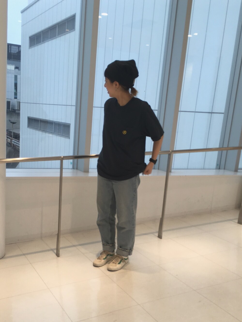 「Junred、ジュンレッド(JUNRed)、シンプル、夏コーデ、カジュアル、デニムパンツ、Richardson、VANS、ビーニー」｜「RICHARDSONのRICHARDSON POCKET GLYPH TEE（Tシャツ/カットソー、ブルー系）」を使った、risaさん（レディース・155cm）の夏コーディネートの1枚目の写真