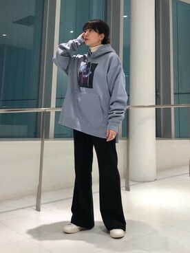 「JUNRED（ジュンレッド）のDAIKI NAKAMURA コラボグラフィックプルパーカー（パーカー）」を使った、risaさん（レディース・155cm）の秋コーディネート