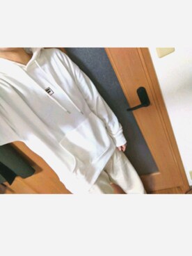 「flaner（フラネ）のアイテム（パンツ）」を使った、akiさん（レディース・167cm）の冬コーディネート