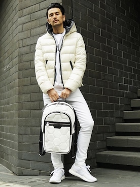 「DSQUARED2（ディースクエアード）のアイテム（その他パンツ）」を使った、yuya kudoさん（メンズ・182cm）の冬コーディネート