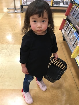 「2歳3ヶ月」｜「アイテム（ワンピース）」を使った、Rinnaさん（キッズ・80cm）の秋コーディネート