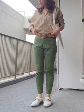 「カーキパンツ」｜すぎこさん（レディース・157cm）の秋コーディネート